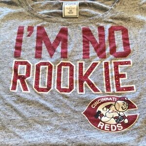 VS PINK Cincinnati Reds Crop Tee Shirt